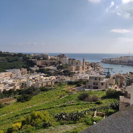 Panoramic Penthouse In Marsascala Which Enjoys Sea And Country Views Apartment Marsaskala Ngoại thất bức ảnh
